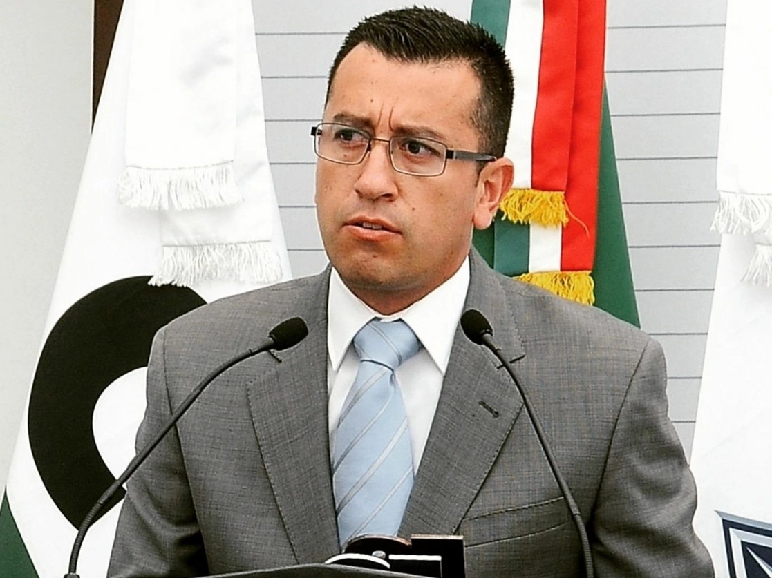Carlos Mier Montes, director de de Seguridad Pública y Tránsito de Naucalpan, Estado de México. Foto tomada del Twitter de @CARLOSMIERMX