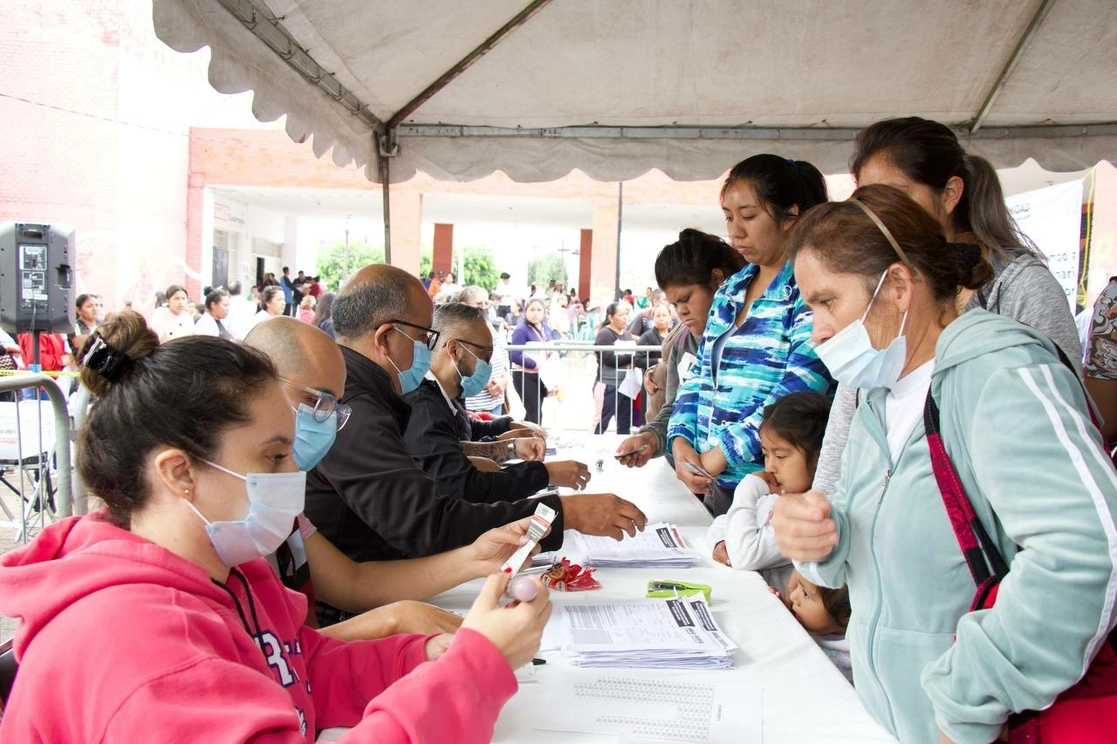 El dirigente local de Morena, Tomás Pliego reconoció que el proceso de elección de congresistas en la Ciudad de México ha sido dilatado. Foto @PartidoMorenaMx