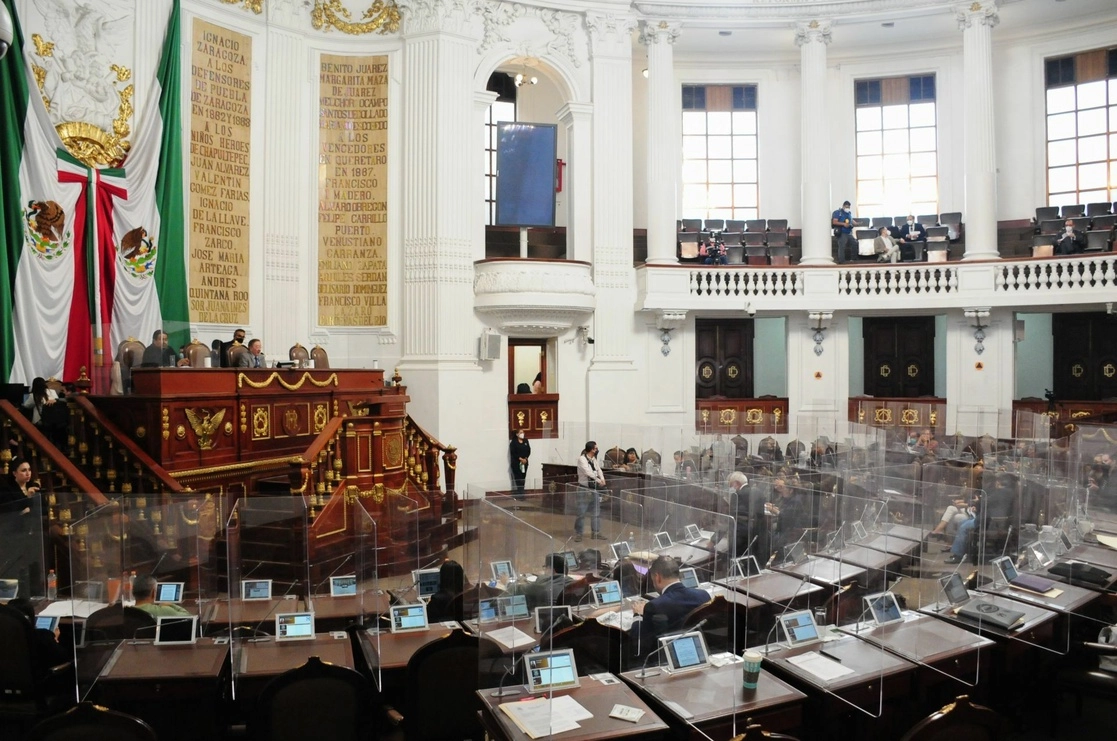 Al interior del Congreso de la Ciudad de México. Foto Cuartoscuro / archivo