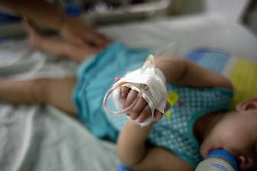 La cobertura para la tercera dosis de la difteria en el sur de Asia aumentó 12 por ciento en los últimos 10 años. Foto Xinhua