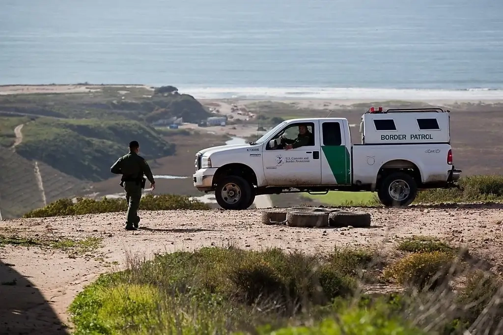 Elementos de la Patrulla Fronteriza de EU en imagen de archivo. Foto tomada de la cuenta de X @CBP