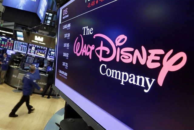 Walt Disney Co pospuso el jueves el debut de su película Mulan indefinidamente. Foto Ap