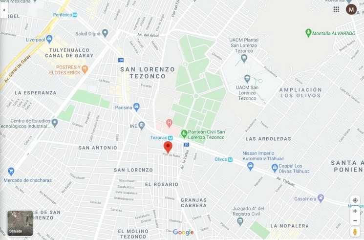 Un elemento de la SSC de la Ciudad de México recibió un disparo en la cara por sujetos que iban a bordo de una motocicleta, en la calle Nube y Benito Juárez, colonia El Rosario, en Iztapalapa. Imagen tomada de Google Maps
