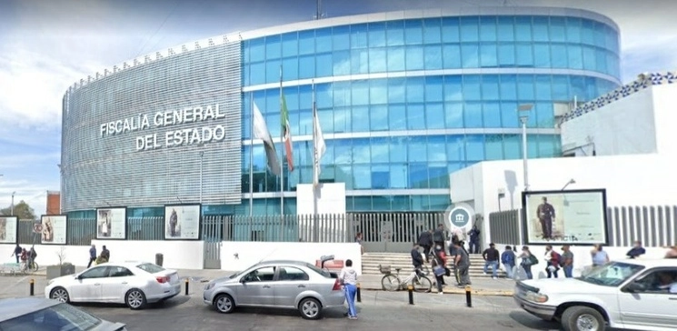 En el transcurso de este domingo, Alonso presentó una denuncia ante la Fiscalía General del Estado (FGE) para que se investigue a fondo y como una agresión a un periodista. Foto tomada de Google Street View