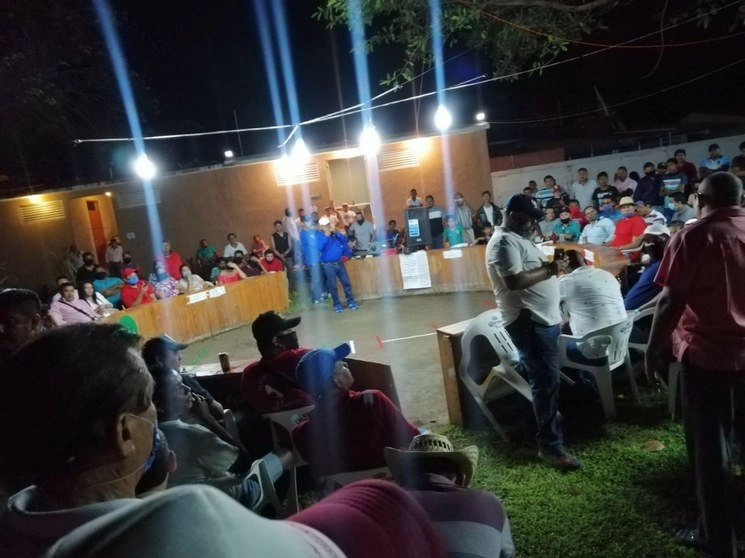 La pelea de gallos se realizó en el poblado del Plan de los Amates en la zona Diamante del puerto de Acapulco. Foto cortesía Protección Civil de Acapulco 