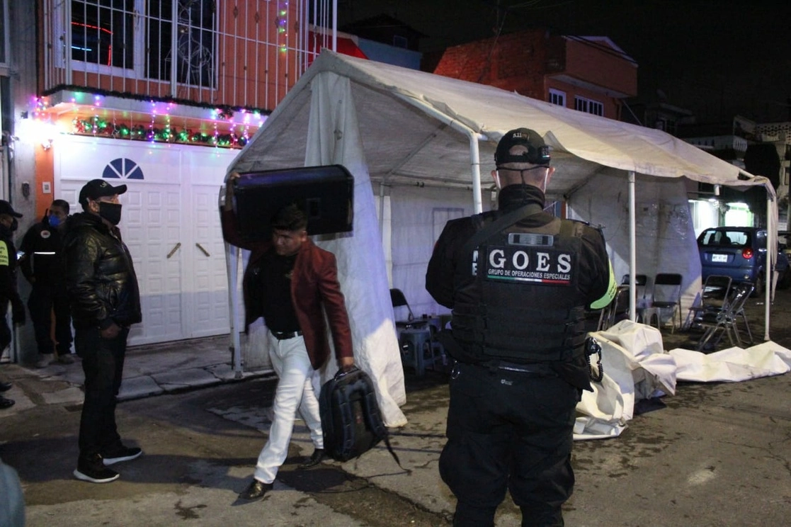 El ayuntamiento señaló que el pasado fin de semana fortaleció las acciones para inhibir reuniones y aglomeración de personas. Foto La Jornada