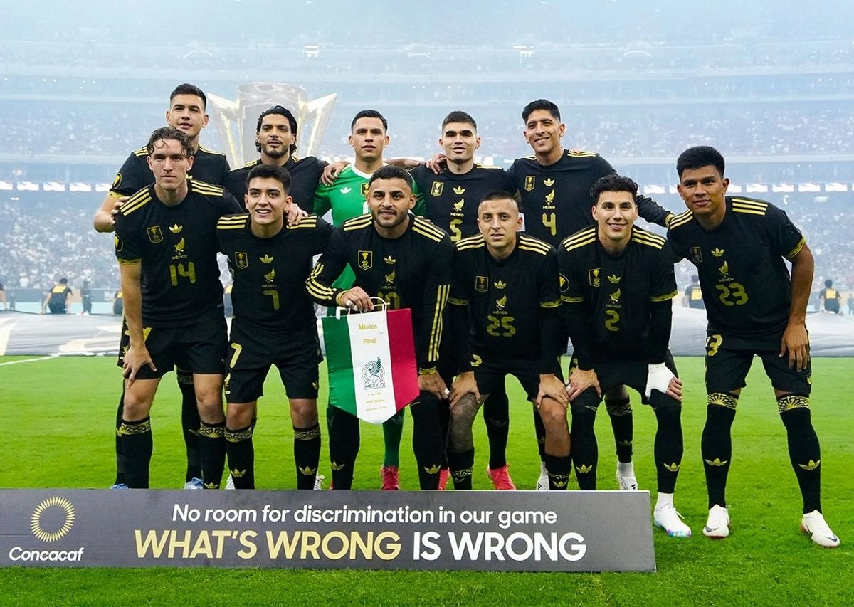 La selección mexicana de futbol durante la final de la Copa Oro. Foto