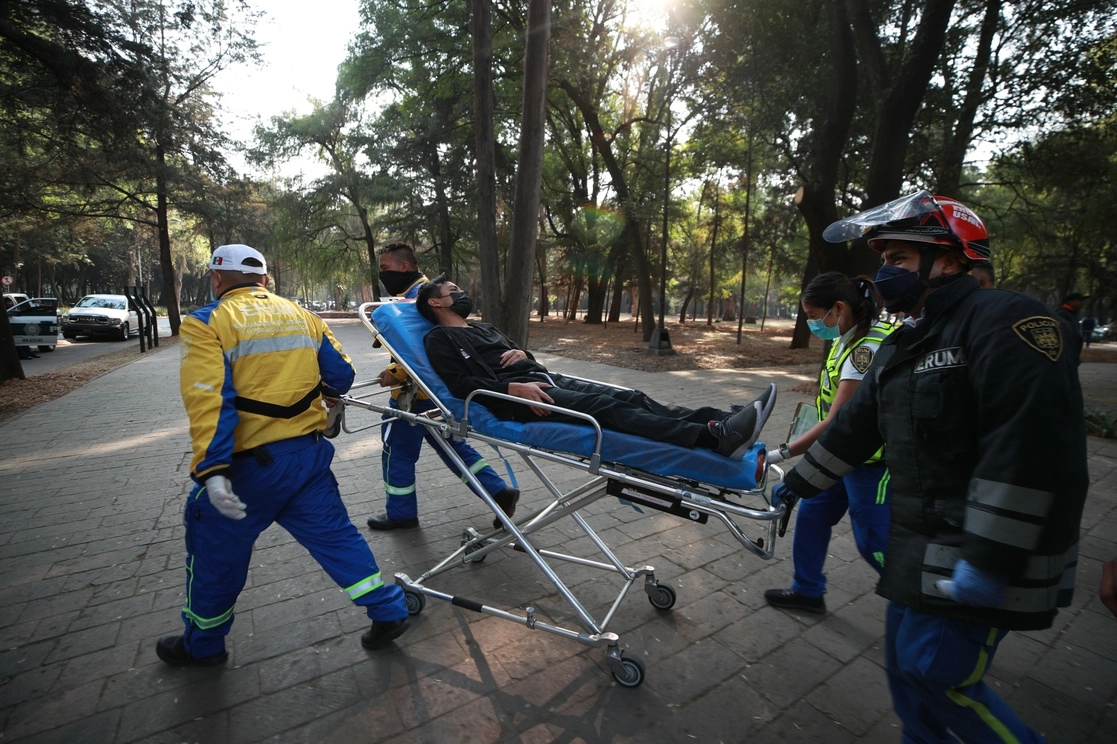 El día del accidente se atendió en el lugar a 88 personas, de ellas, 10 fueron internadas. Foto Alfredo Domínguez