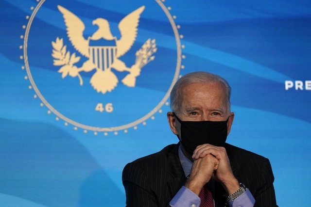 El presidente electo de Estados Unidos, Joe Biden, criticó la distribución de las vacunas contra el Covid-19 por parte del gobierno de Donald Trump. Foto Ap 