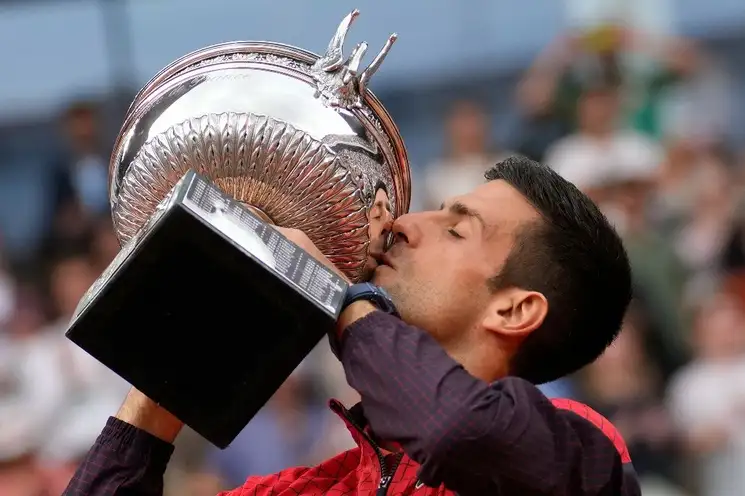 Con 23, el serbio, Novak Djokovic, se ha convertido en el tenista masculino con más ‘Grand Slam’ ganados. Foto Ap