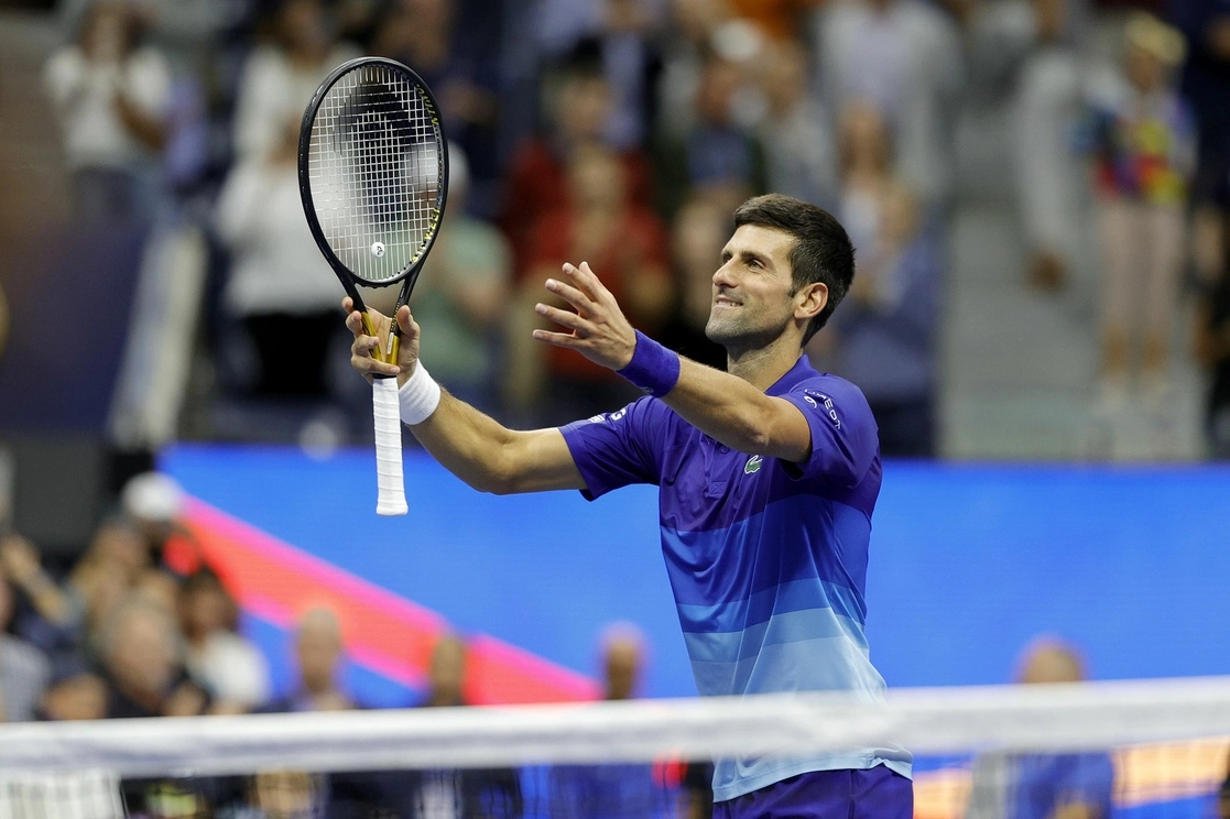 Novak Djokovic derrotó con sets de 6-2, 6-3 y 6-2 al holandés Tallon Griekspoor; ahora se medirá al japonés Kei Nishikori. Foto Afp