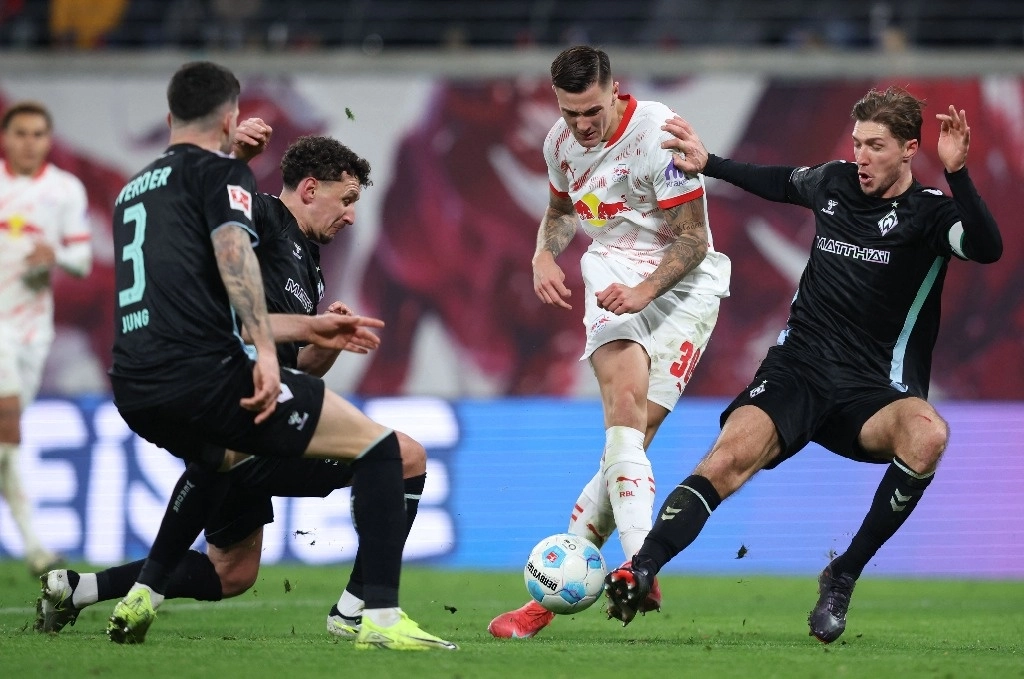 Leipzig dominó al Werder Bremen con marcador de 4-2 en la fecha 16 de la Bundesliga. Foto Afp 