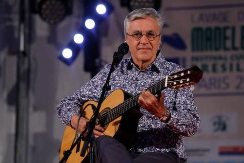 Caetano Veloso no pudo asistir al estreno en Venecia debido a las limitaciones por la pandemia. Foto Afp/ archivo