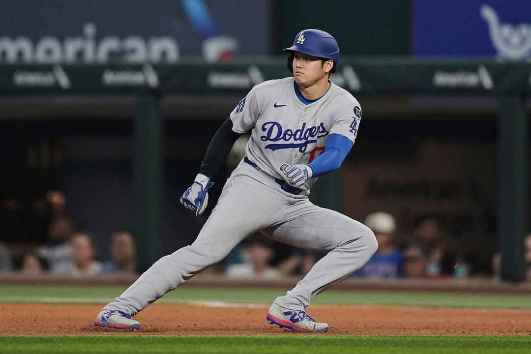 Con Shohei Ohtani de vuelta, los Dodgers de Los Ángeles blanquearon 1-0 a los Rangers de Texas. Foto 