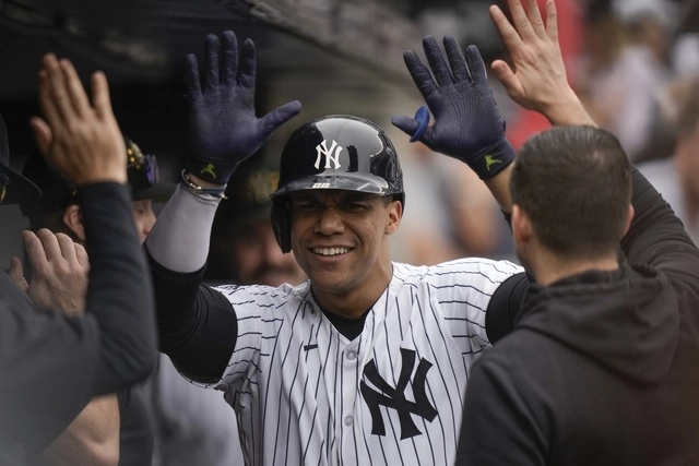 Los Yanquis permitieron tres hits en todo el partido, Carlos Rodón, de padres cubanos, lanzó seis entradas completas y se quedó con su sexta victoria de la temporada. Foto Ap