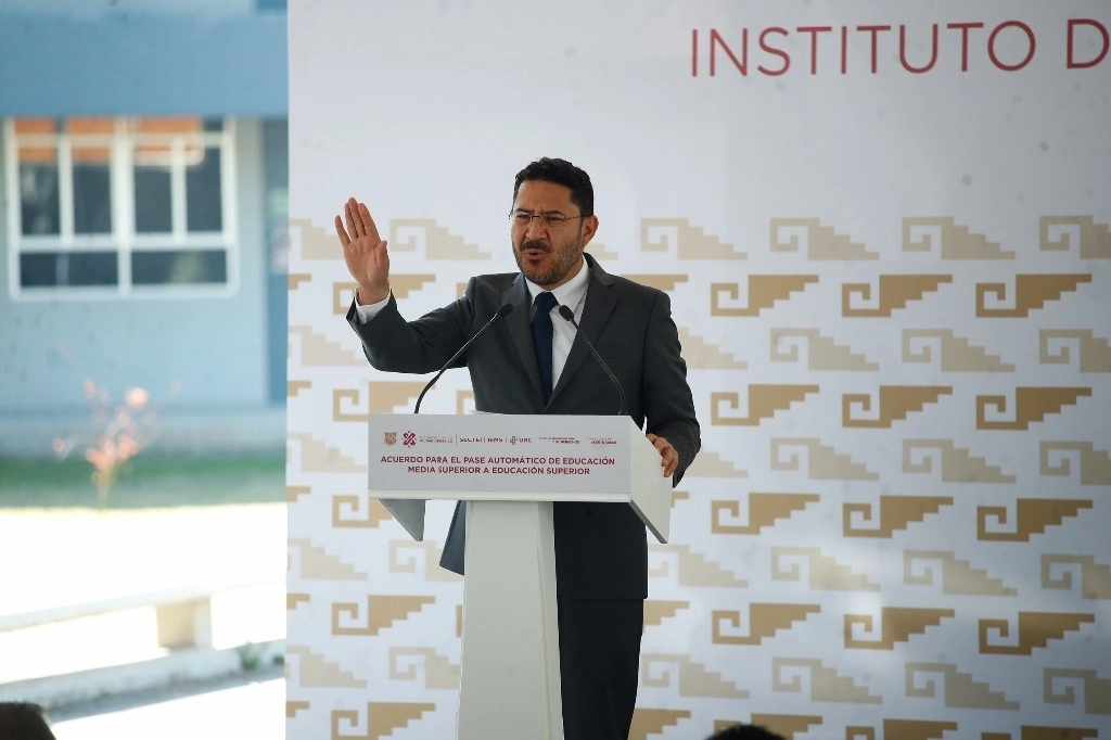Martí Batres, jefe de Gobierno de CDMX. Foto Cristina Rodríguez 