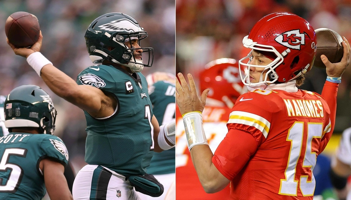 Jalen Hurts y Patrick Mahomes representan el cambio generacional de mariscales en la NFL. Foto Ap