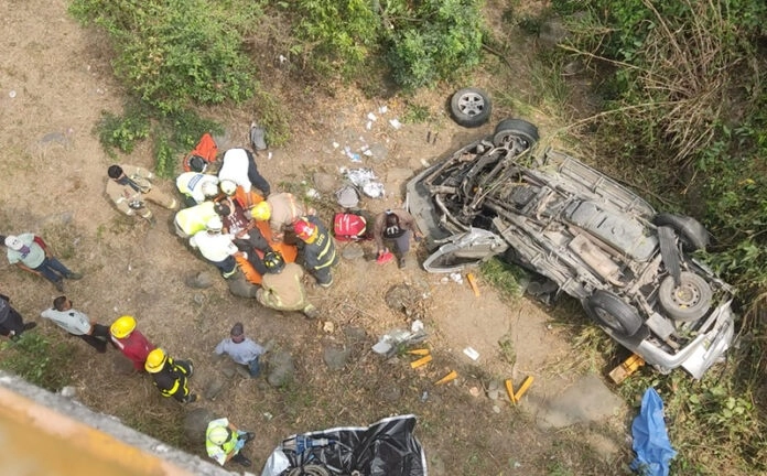 Informó que sobre la identificación y nacionalidad de las personas fallecidas y lesionadas, “serán las autoridades competentes las que lo determinen”. Foto La Jornada Veracruz / archivo