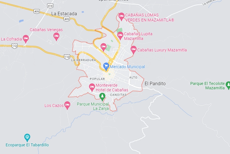 Las primeras versiones indican que alrededor de las 21:10 horas, se habrían encontraron presuntos grupos delictivos en la zona Centro de Mazamitla. Imagen Google Maps
