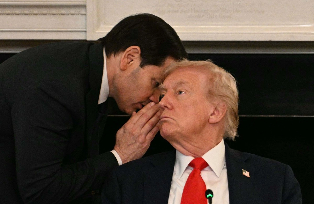El republicano informó del convenio en su red Truth Social. Aquí, con el secretario de Estado, Marco Rubio. Foto 
