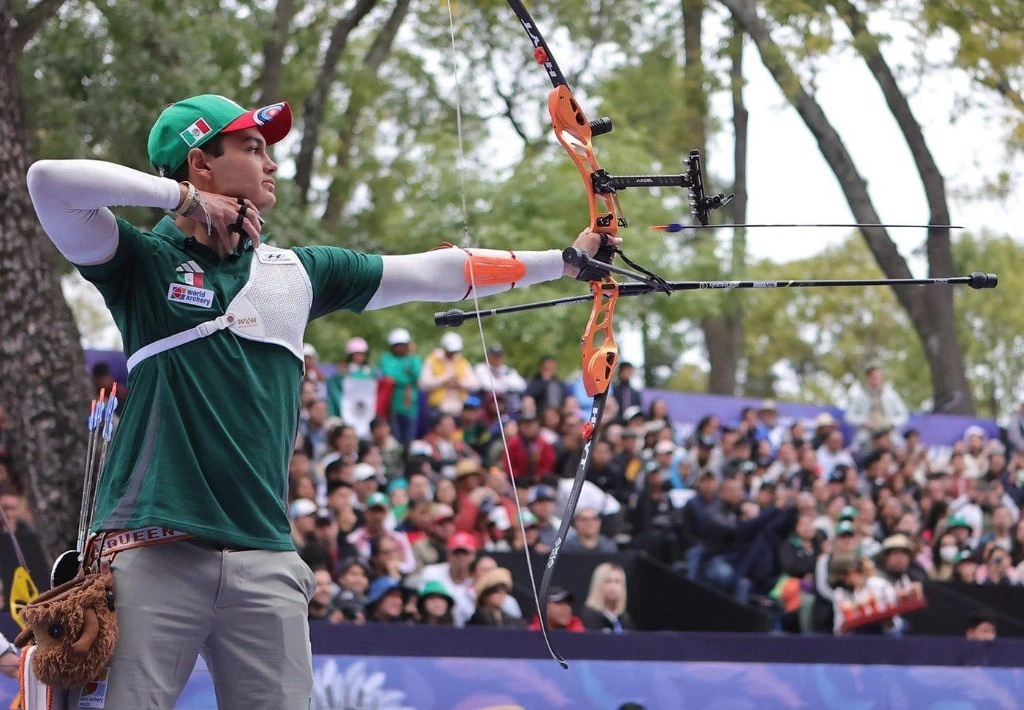 Matías Grande es especialista en recurvo y este años se proclamó monarca del Campeonato Panamericano Medellín. Foto Facebook Conade
