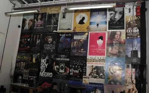 Carteles de cintas que proyectó el lugar. Foto Pedro González Castillo