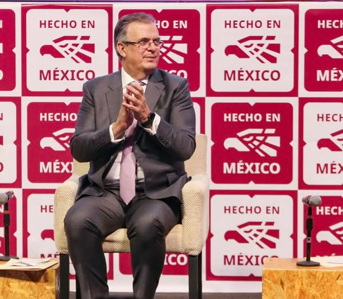 Durante su gira de trabajo por Kioto, Japón, Marcelo Ebrard, secretario de Economía, destacó las oportunidades que ofrece México en materia de ciencia y tecnología. Foto 