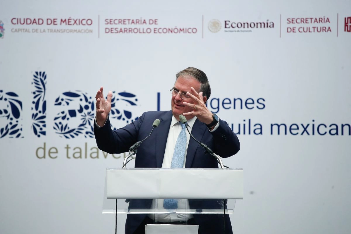 El secretario de Economía, Marcelo Ebrard, resaltó que en la renegociación del T-MEC hay varios aspectos trilaterales a tratar, como la solución de controverias. Foto 