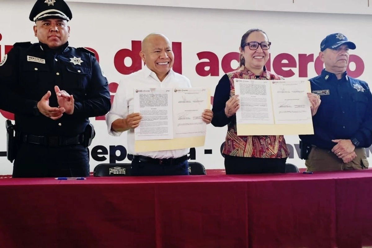 Los presidentes municipales de ambas demarcaciones mexiquenses. Foto