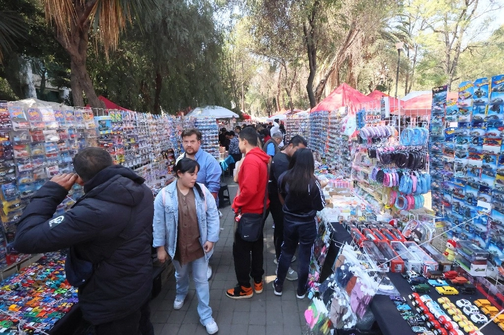 Comercio informal en la Ciudad de México. Foto Luis Castillo/ archivo