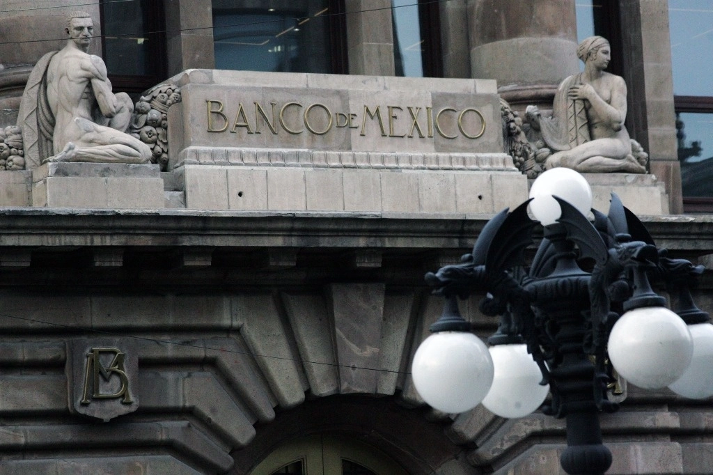 Sede del Banco de México en el Centro Histórico de la capital del país, en imagen de archivo. Foto Roberto García Rivas