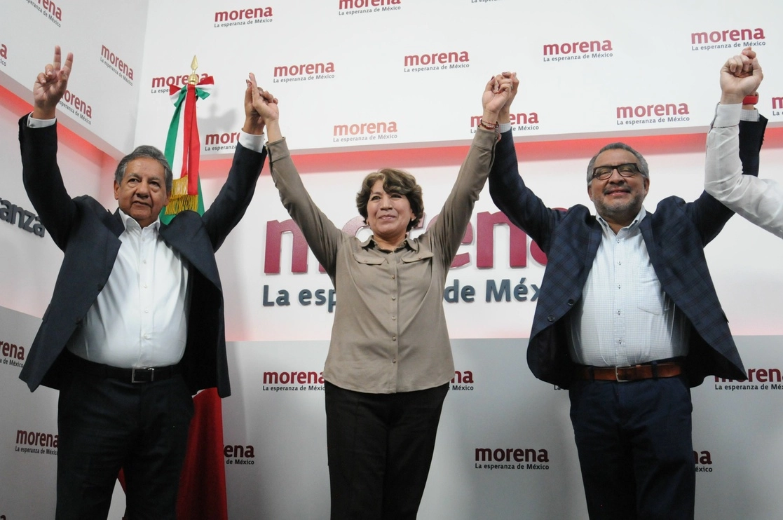 Higinio Martínez, delegado especial para el proceso electoral en el estado de México; Delfina Gómez, precandidata única de Morena a la gubernatura, y Horacio Duarte, coordinador de precampaña y campaña. Foto Cuartoscuro 