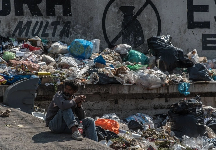 Aun cuando es la segunda entidad con mayor desarrollo económico y una de las más industrializadas, el estado de México enfrenta un problema endémico de pobreza rural y urbana. Foto Cuartoscuro / Archivo 