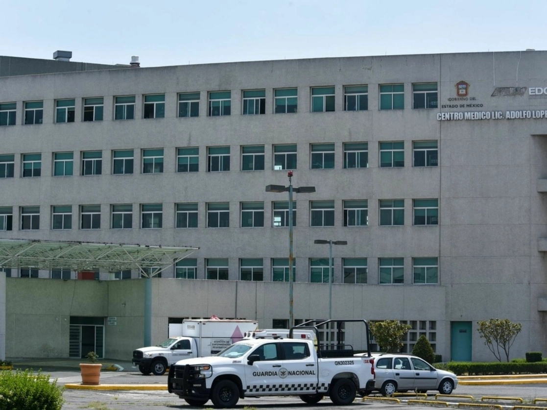 Elementos de la Guardia Nacional resguardan 41 hospitales del Estado de México en los que se atiende Covid-19. Foto Cuartoscuro / Archivo
