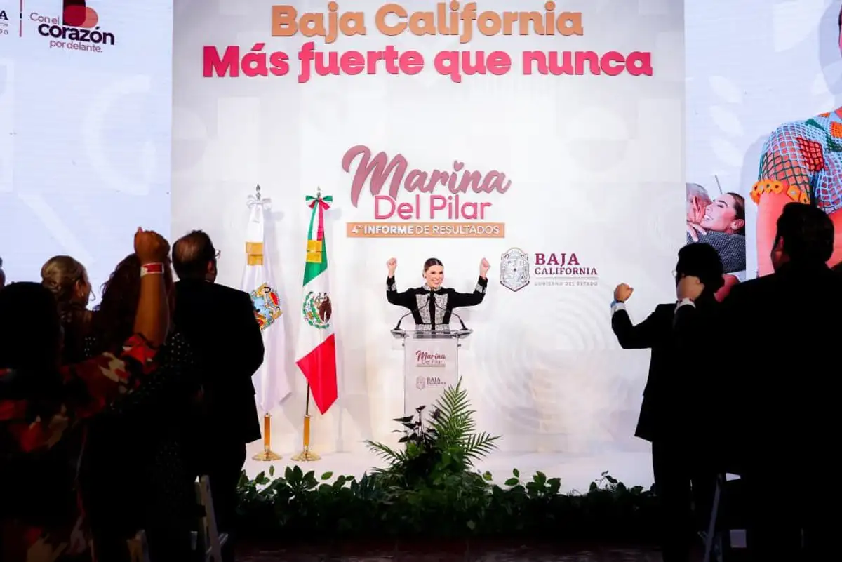 En el marco de su Cuarto Informe de Gobierno, la gobernadora de Baja California, Marina del Pilar Avila Olmeda, reafirmó que en su administración la educación, el bienestar y la justicia social son el corazón de la transformación que vive el estado, con resultados palpables para más de 2 millones de personas. Foto