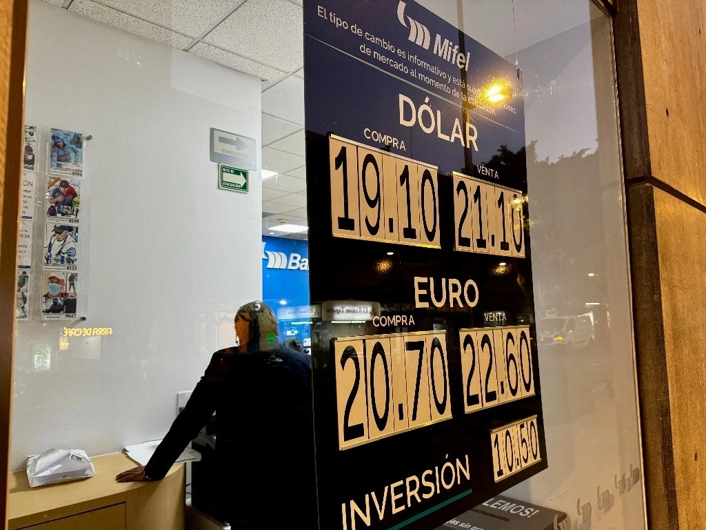 Cotización del dólar en la Ciudad de México, el 26 de noviembre de 2024. Foto Luis Castillo