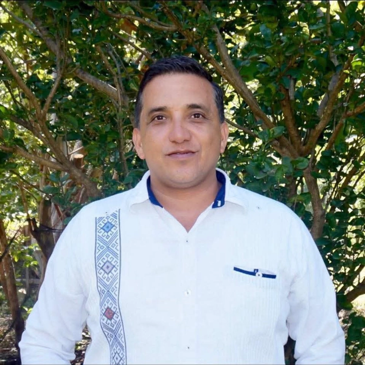 Miguel Bahena Solorzano, Presidente Municipal de Pisaflores, Hidalgo fue asesinado a balazos la noche de este lunes en las afueras de su casa. Foto
