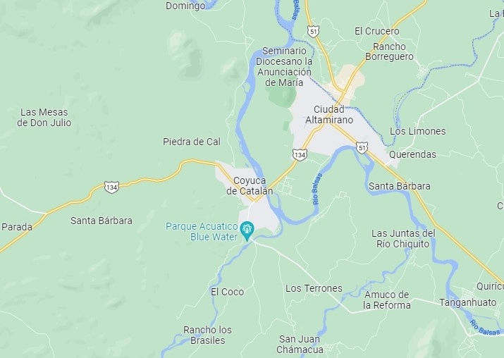 Al menos siete personas fueron ultimadas durante una incursión del grupo criminal la Familia Michoacana, en la comunidad de El Durazno, municipio de Coyuca de Catalán. Imagen de Google Maps 