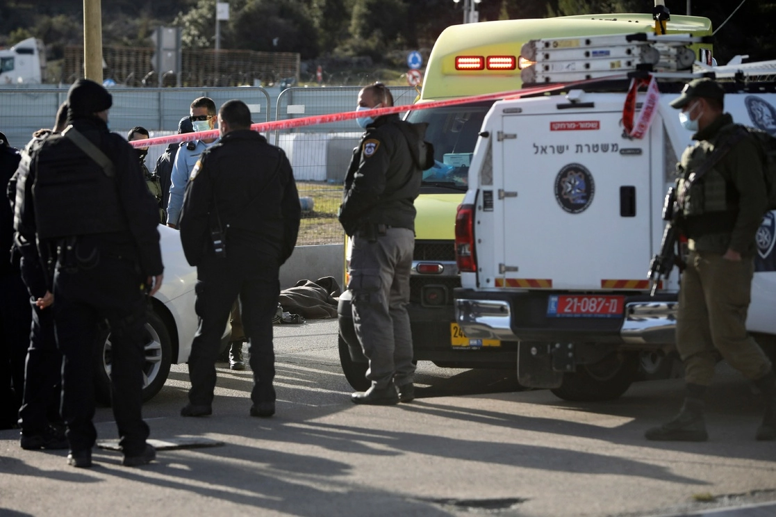 El ejército israelí mató el domingo a un palestino durante un intento de ataque con cuchillo a soldados en la zona de Gush Etzion. Foto Ap