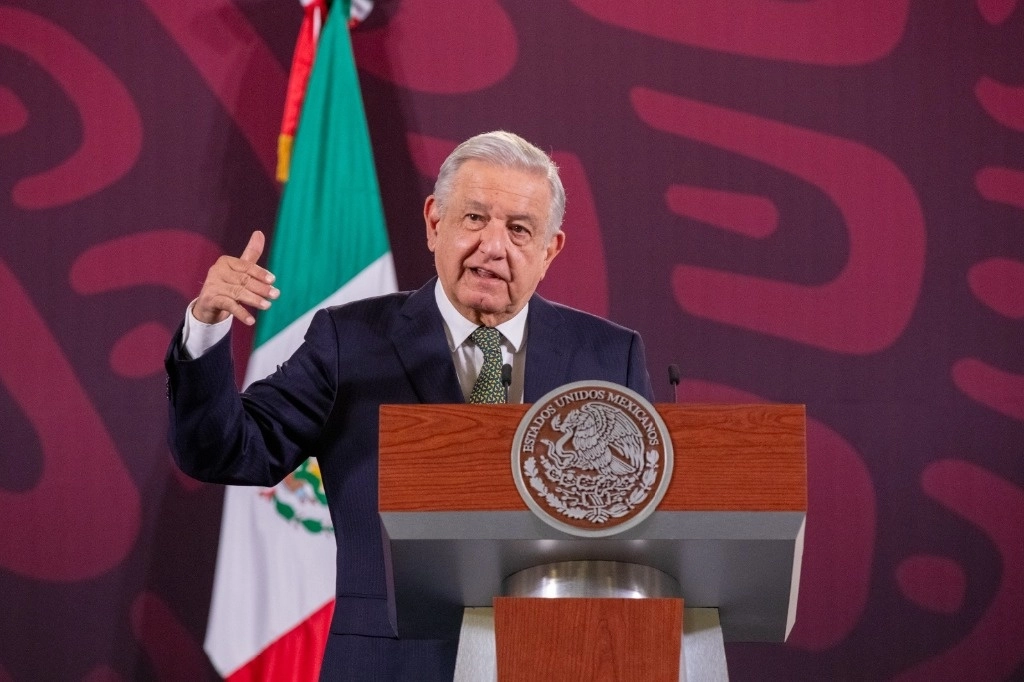 El presidente Andrés Manuel López Obrador durante su conferencia matutina en Palacio Nacional, en la Ciudad de México, el 12 de enero de 2024. Foto Pablo Ramos