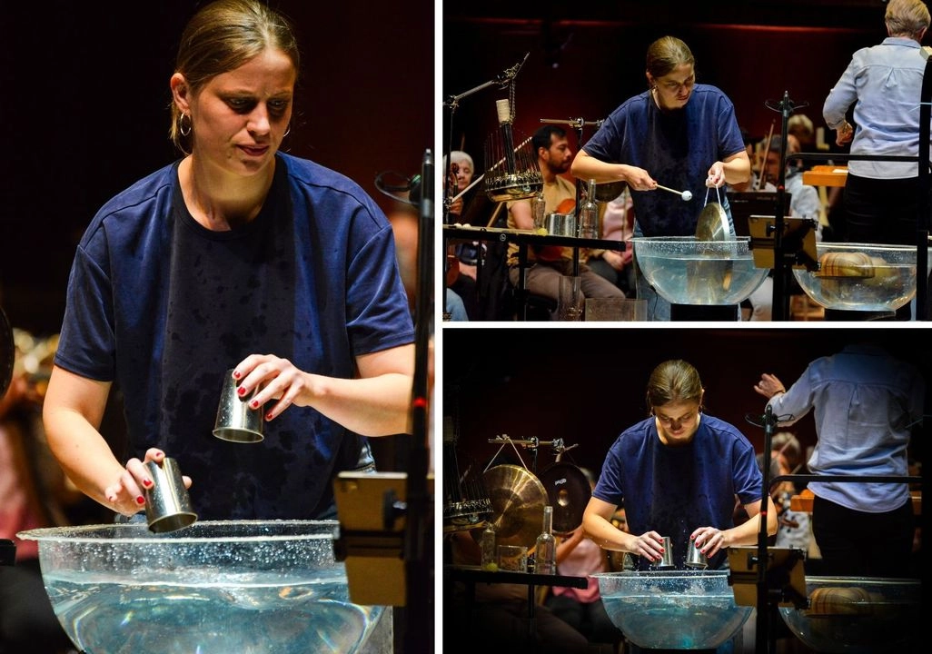 Vanessa Porter durante el ensayo con la orquesta universitaria. Foto 
