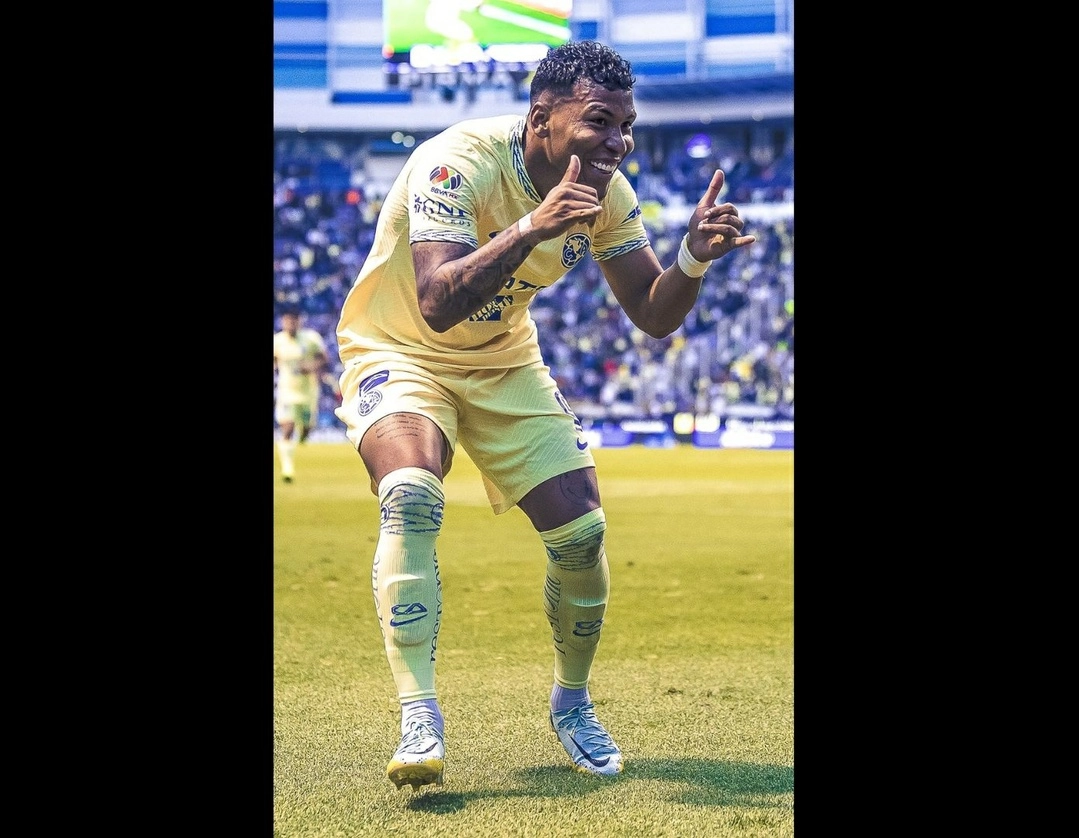 Roger Martínez se encargó de encaminar la victoria del conjunto amarillo, al marcar el primer tanto. Foto @ClubAmerica
