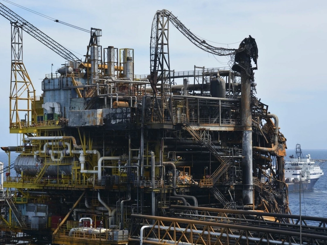 La plataforma Abkatun A-Permanente de Pemex ubicada en la Sonda de Campeche en el Golfo de México. Foto Cuartoscuro / Archivo

