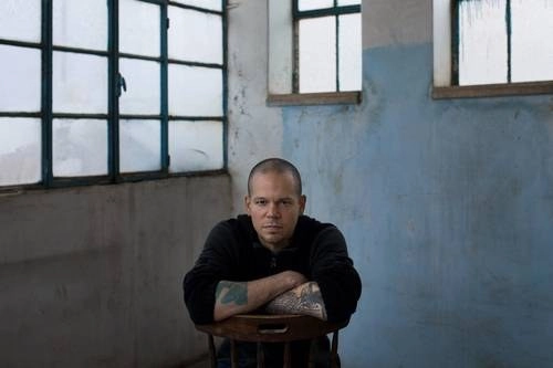Residente presentó “Antes que el mundo se acabe”, una canción que nació del distanciamiento social. Foto Ap/ Archivo