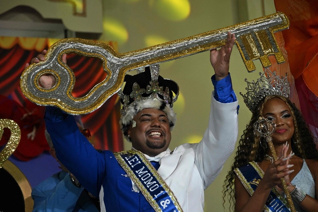 Al menos 7 millones de personas acudirán al Carnaval de Río y disfrutarán de la majestuosidad de los desfiles de las 12 escuelas de samba y otras actividades. Foto Ap