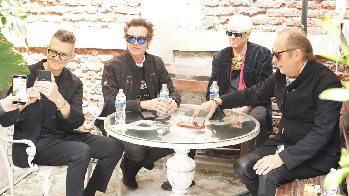 Kevin Haskins, Daniel Ash, David J y Peter Murphy. Foto Rumania Olivares

