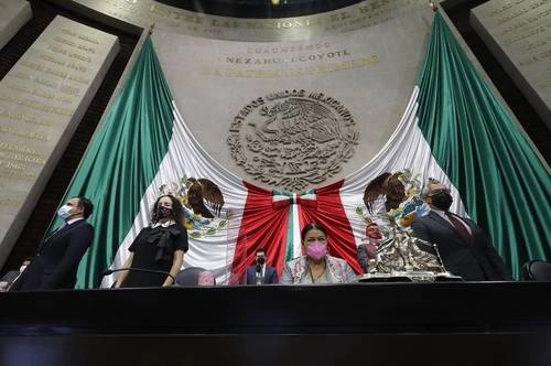 En la Cámara de Diputados la reforma se aprobó con 373 votos a favor, 71 en contra y dos abstenciones. Foto ‘La Jornada’