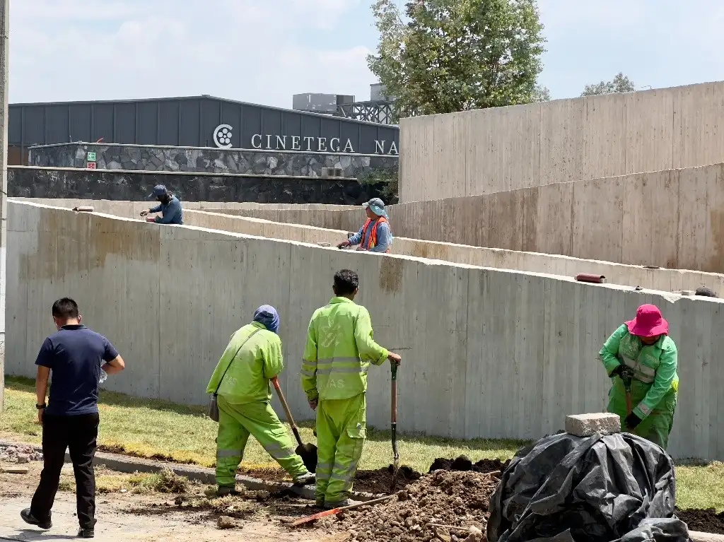 De acuerdo a la ENOE, la tasa de desempleo se ubicó en 2.48 por ciento. Foto Roberto García Ortiz / Archivo  