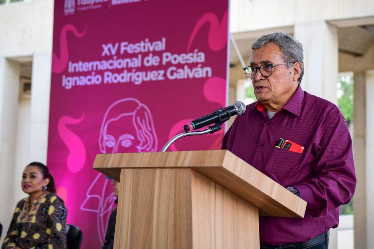 Luis Hernández Navarro 