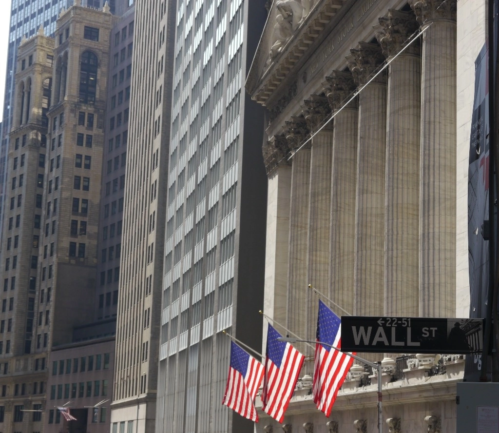 Fachada de la bolsa de Nueva York en Wall Street. Foto Europa Press  